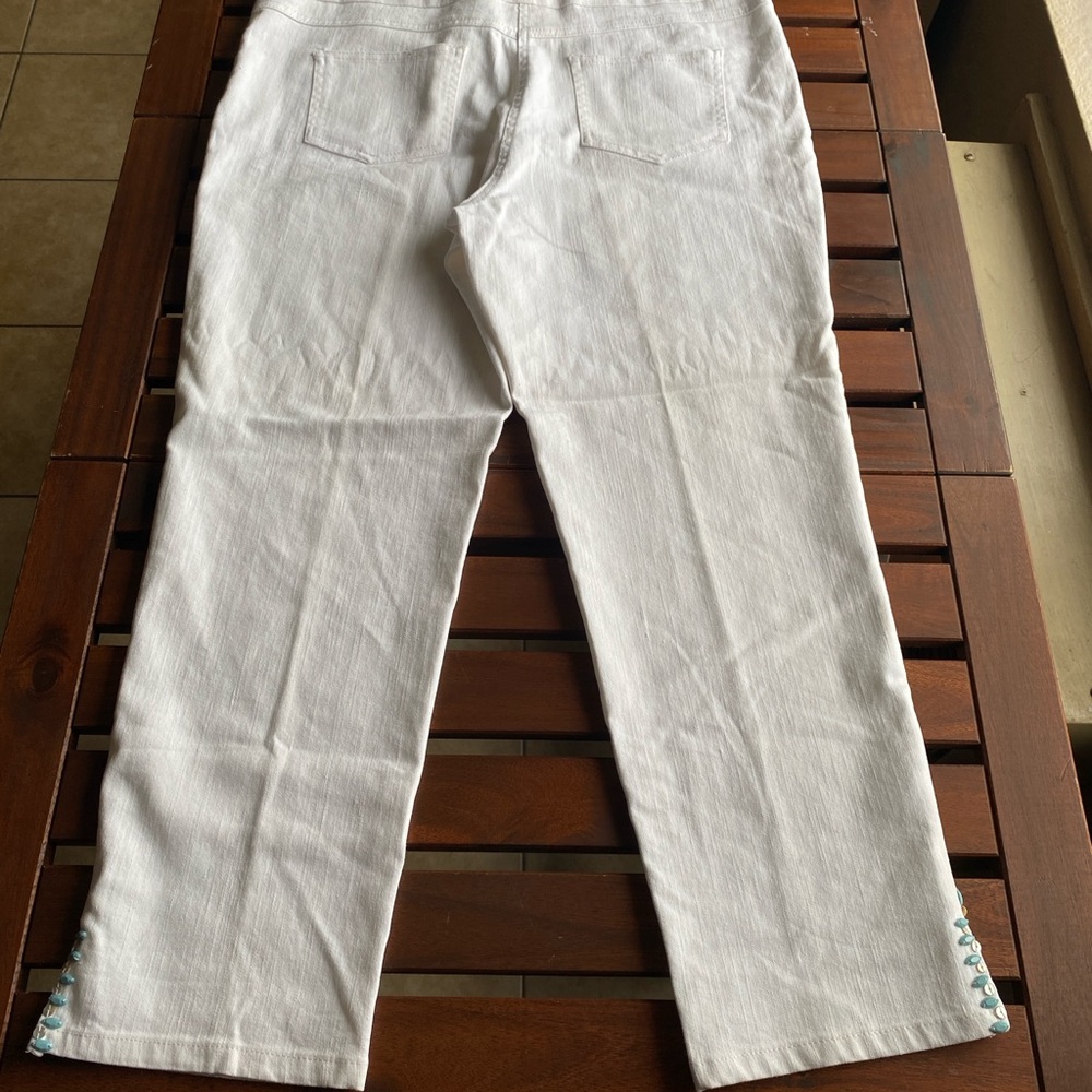 Ruby Rd. White Pants - Picture 6 of 6
